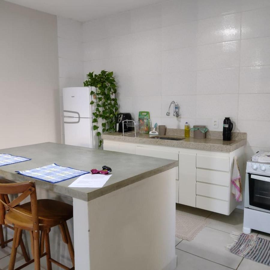 Casa Inteira, Grande Suite, Dois Chuveiros, Sala ,Cozinha E Garagem Privativa Total Conforto, Melhor Que Hotel! Ботукату Екстериор снимка